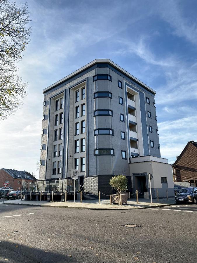 Mg-Quartier Hostel Mönchengladbach Buitenkant foto